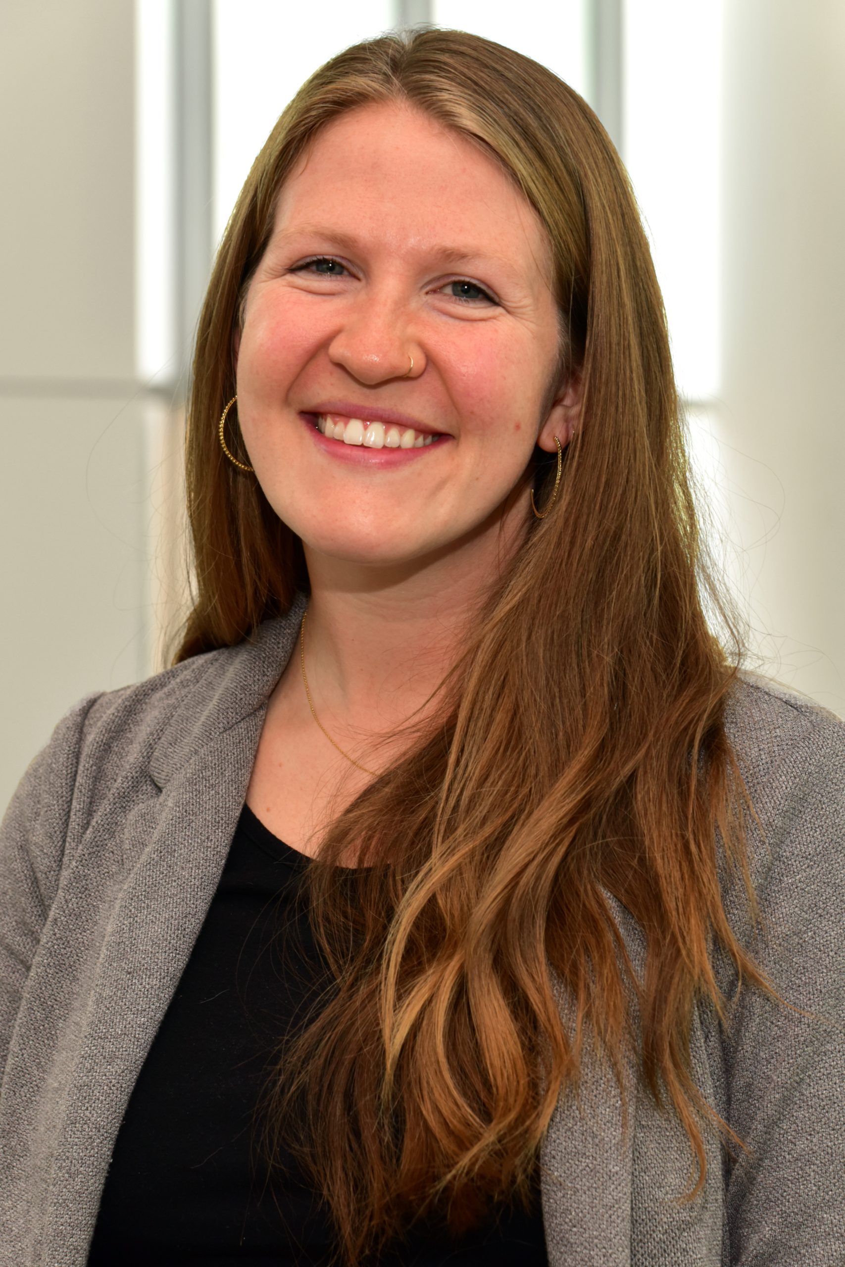 A photograph of Elizabeth Curtis, CNM, MSN